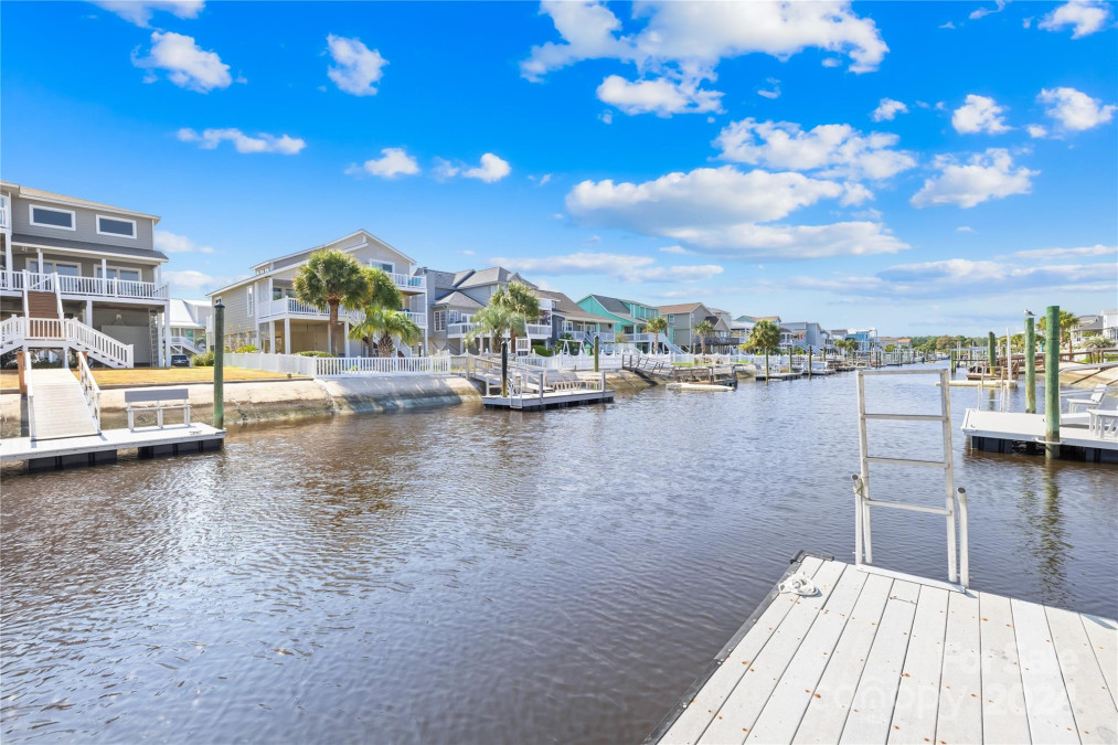 5 Dare St Ocean Isle, NC 28469