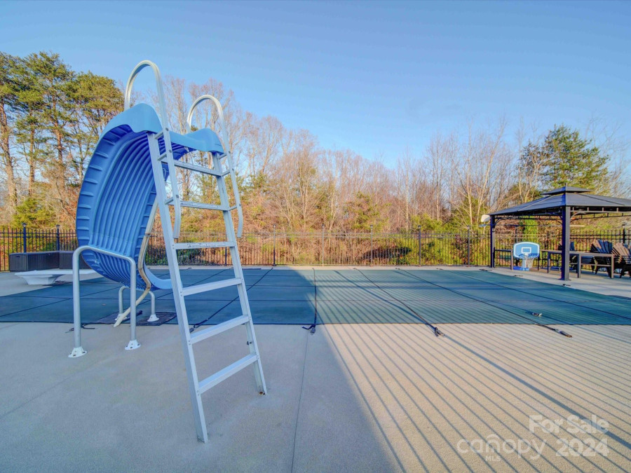 230 Primrose Dr Stony Point, NC 28678