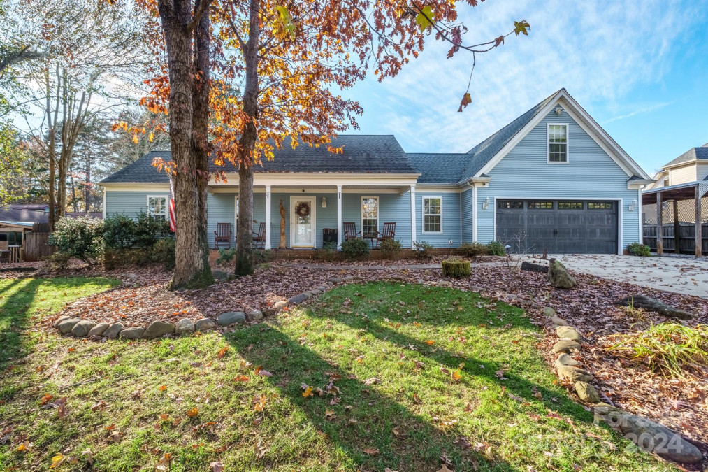 4395 Pine Harbor Dr Denver, NC 28037