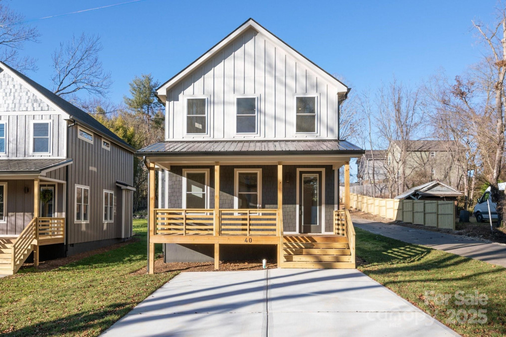 40 Busbee View Rd Asheville, NC 28803