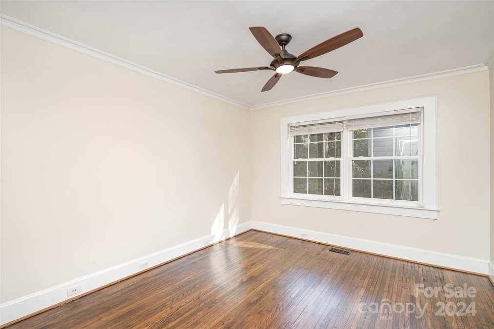 2013 Wood Dale Ter Charlotte, NC 28203