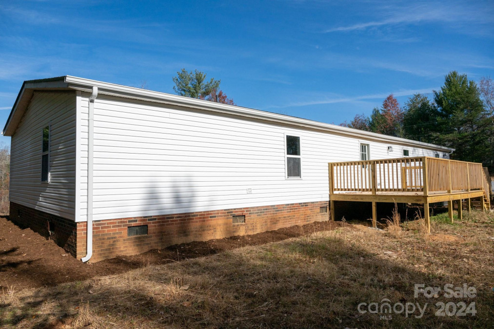 5770 Walker Chapel Rd Morganton, NC 28655