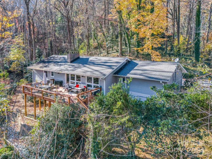 305 Meadowlark Dr Tryon, NC 28782