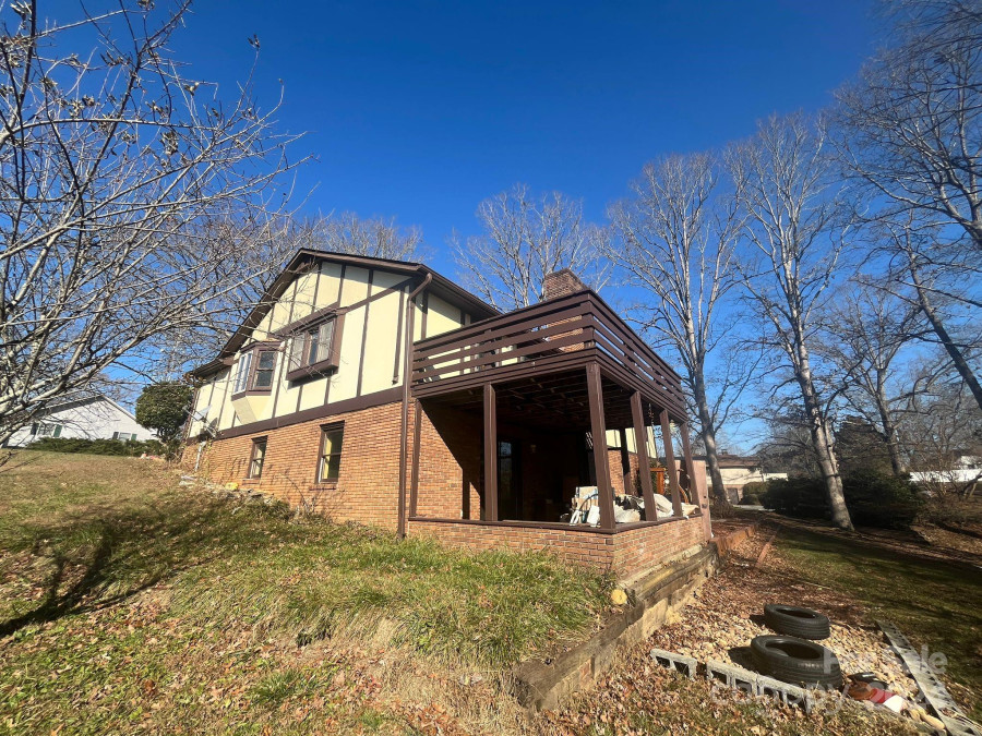 3 Bannerwood Dr Horse Shoe, NC 28742