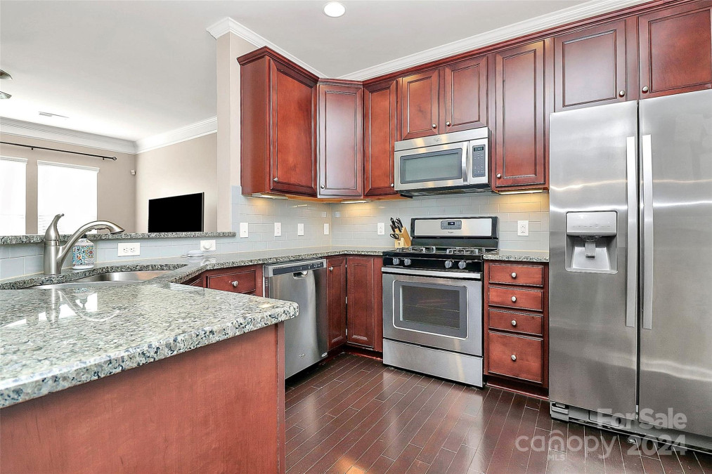 2448 Kensington Station Pw Charlotte, NC 28210