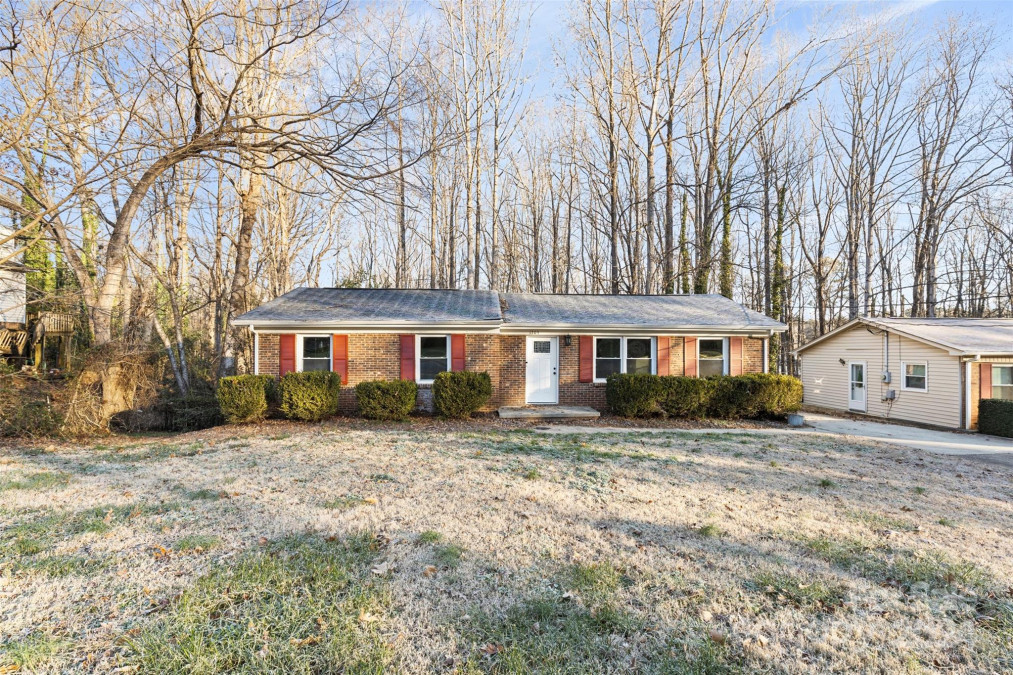 1203 Northwoods Dr Kings Mountain, NC 28086