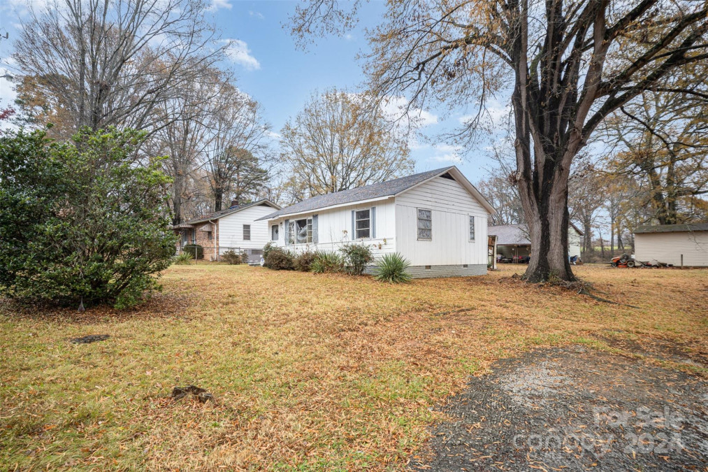 429 Hill St Statesville, NC 28677