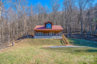 1497 Secluded Valley Rd Marshall, NC 28753