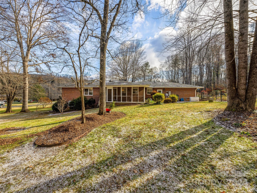 113 Tanager Ln Hendersonville, NC 28792