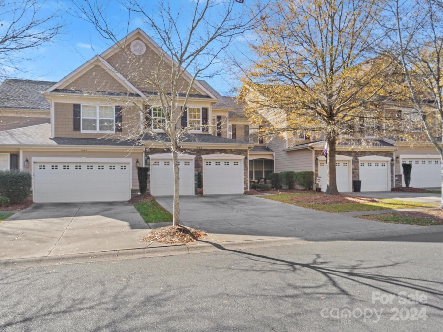 1036 Silver Gull Dr Fort Mill, SC 29708