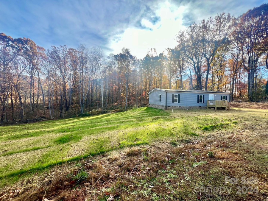 46 Kidd And Brown Rd Hiddenite, NC 28636