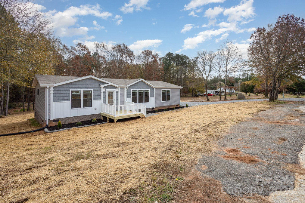 146 Lionel St Mooresboro, NC 28114