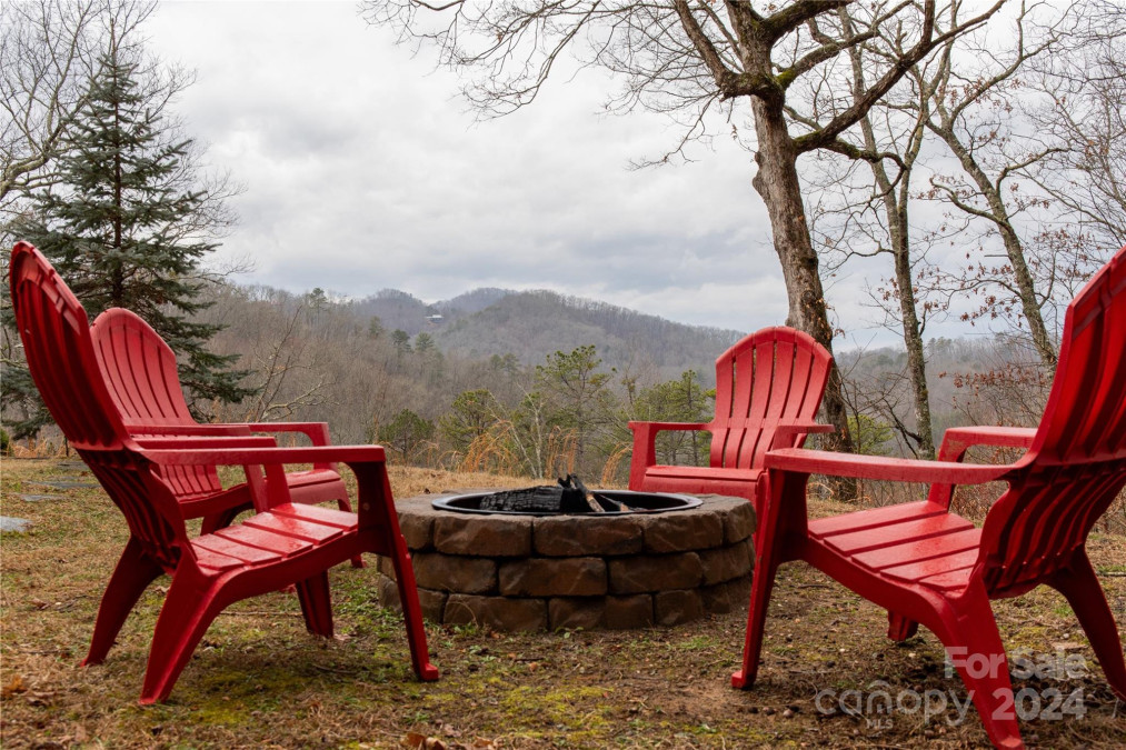 257 Tuckasegee Overlook Bryson City, NC 28713