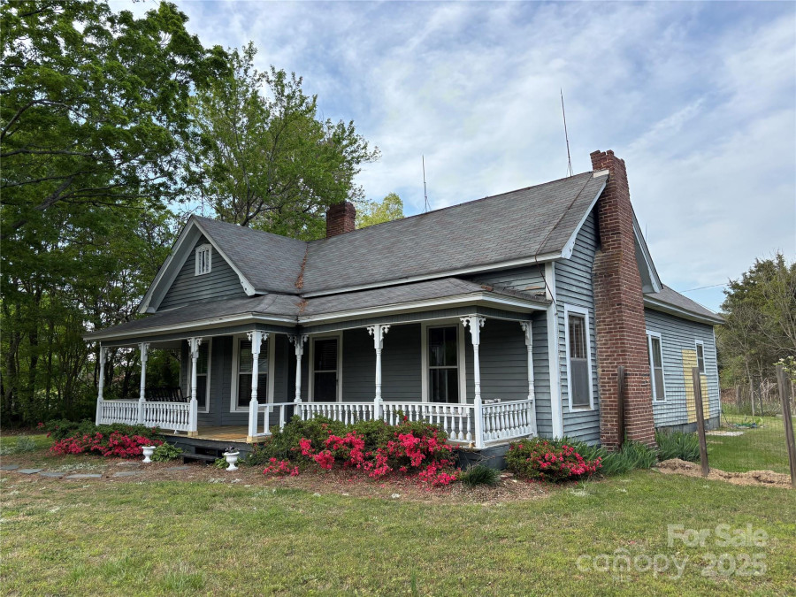 4220 Woodleaf Rd Salisbury, NC 28147