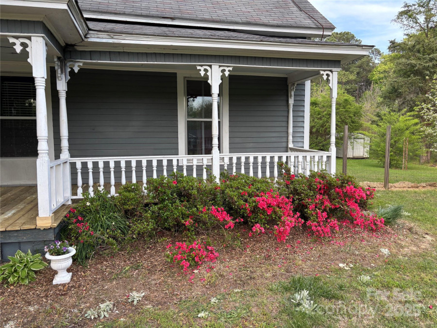 4220 Woodleaf Rd Salisbury, NC 28147
