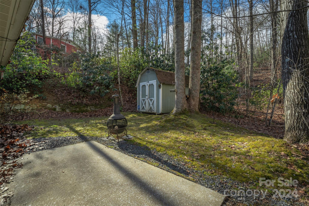 116 Cottage Hill Dr Gerton, NC 28735