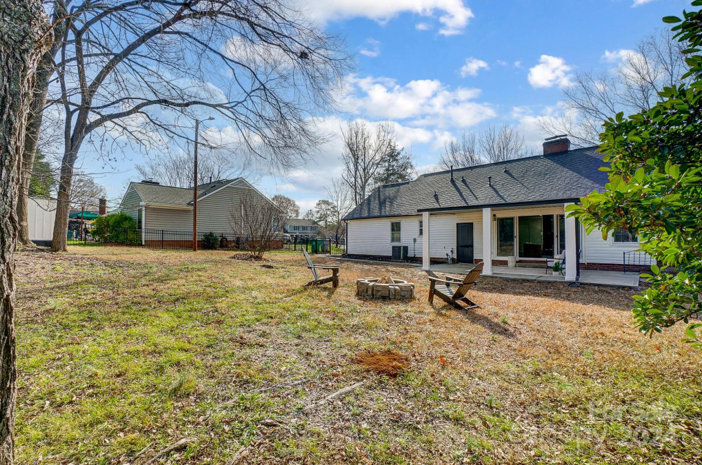 8520 Gruenewald Ln Charlotte, NC 28210