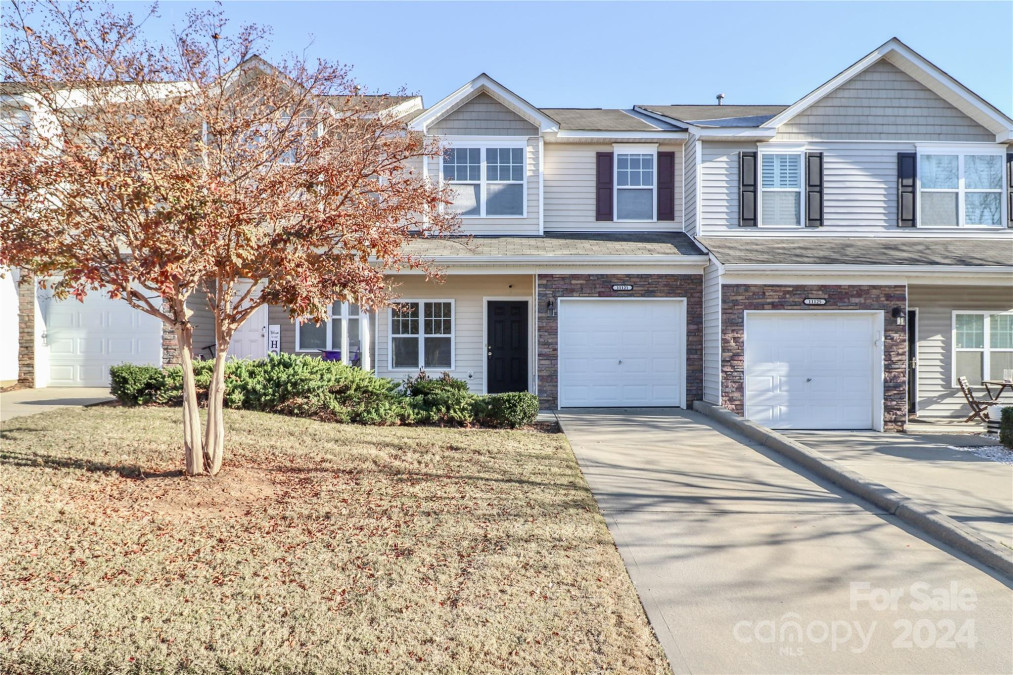 11121 Kanturk Ct Charlotte, NC 28213