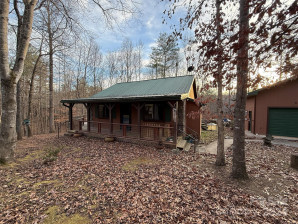 585 Cabin Cove Ln Moravian Falls, NC 28654