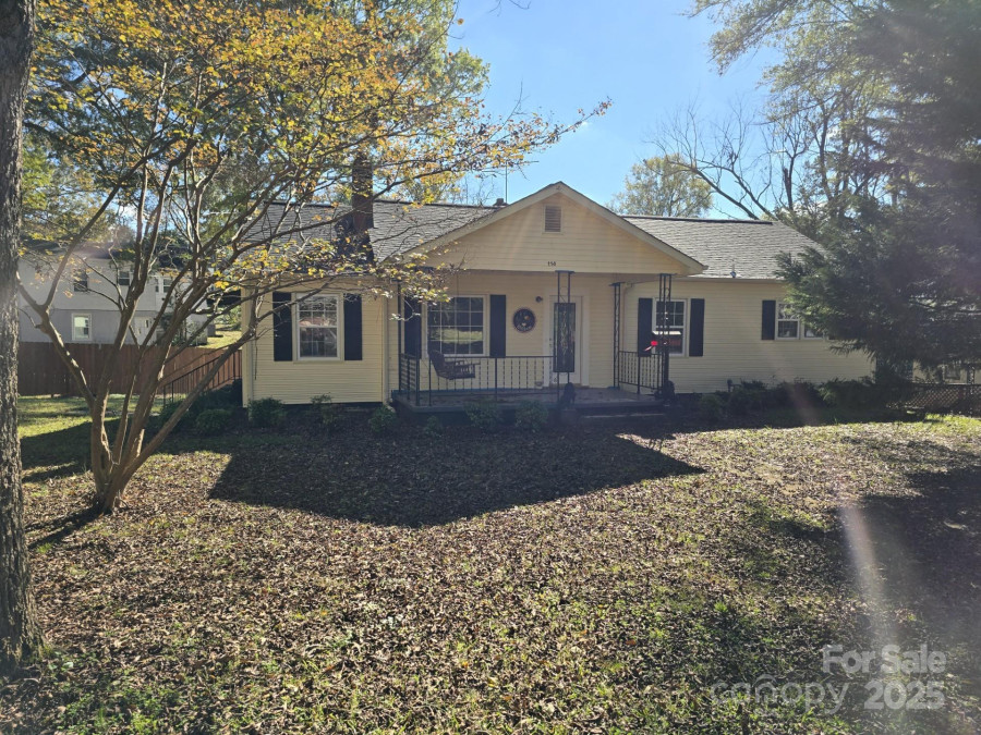 114 Indian Hill St Gaffney, SC 29340