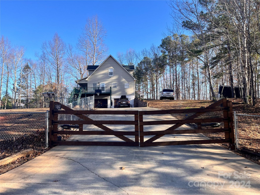 233 Windy Ridge Dr Rutherfordton, NC 28139