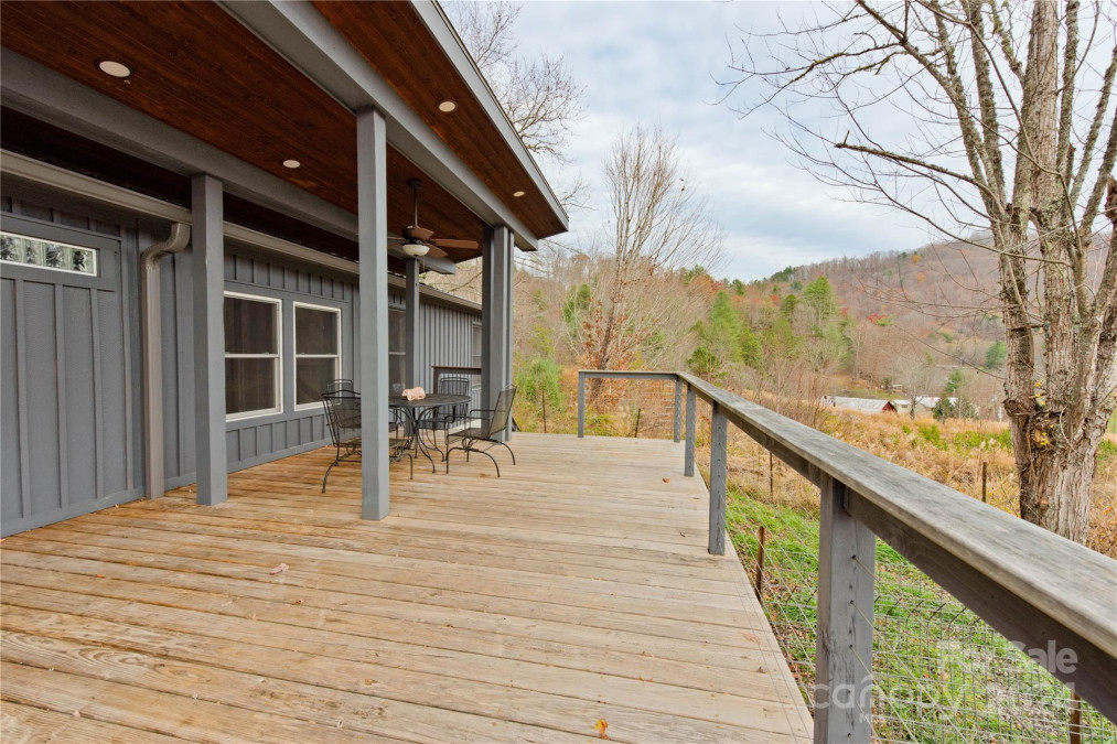 2089 East Fork Rd Marshall, NC 28753