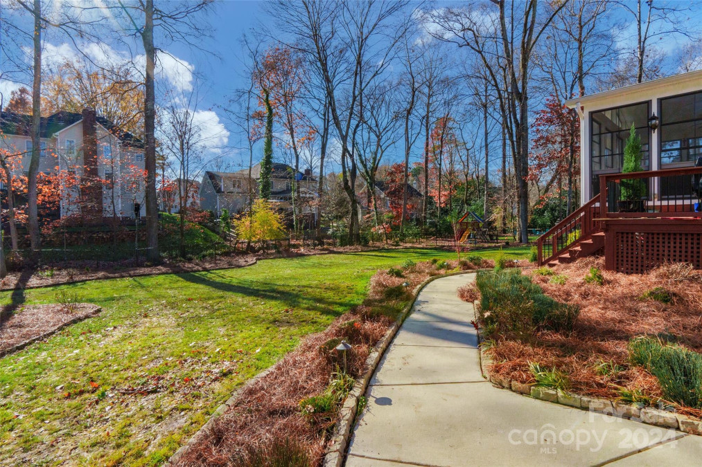 5525 Providence Glen Rd Charlotte, NC 28270