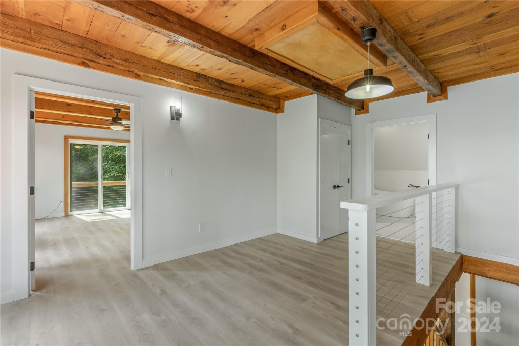 1679 Woods Mountain Trl Cullowhee, NC 28723