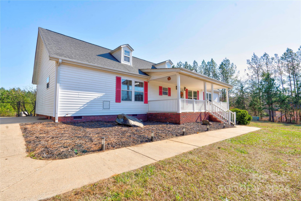 441 Dills Rd Rutherfordton, NC 28139