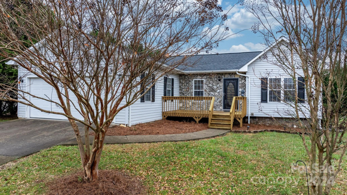 3357 Lilac Ln Hudson, NC 28638