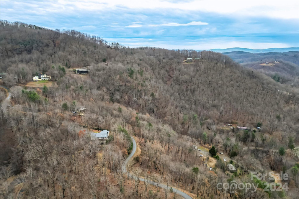 3595 High Peak Mountain Rd Valdese, NC 28690