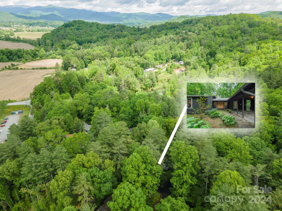 14 Holly Ridge Rd Pisgah Forest, NC 28768