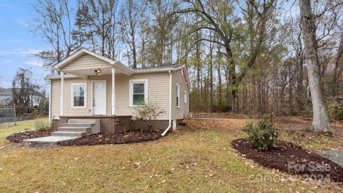 1555 Sam Smith Rd Fort Mill, SC 29708