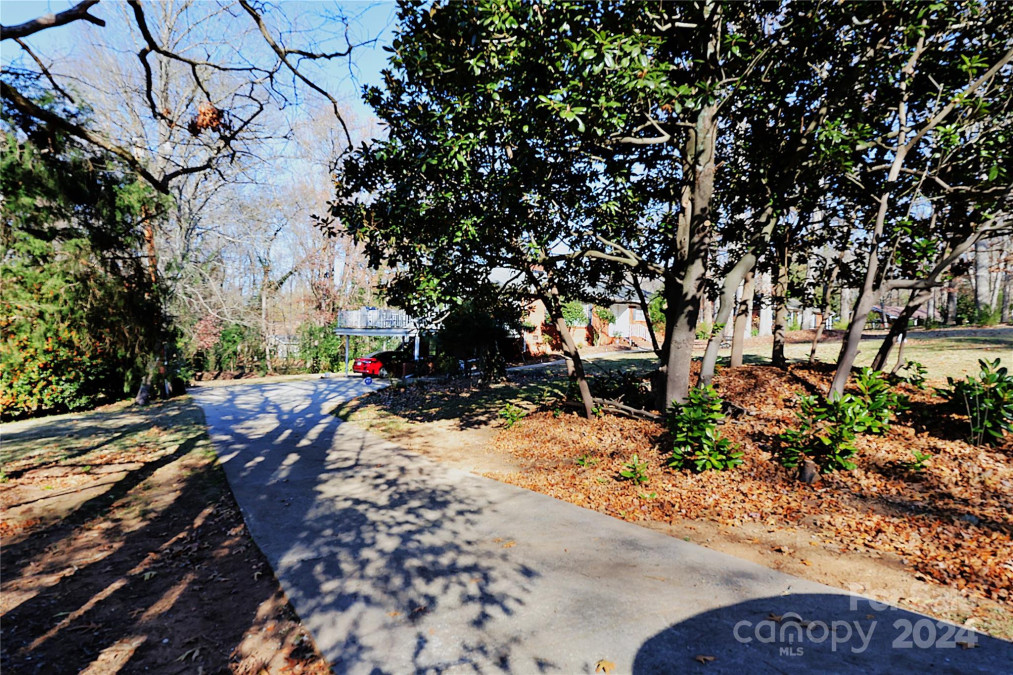 1804 Marlwood Cir Charlotte, NC 28227