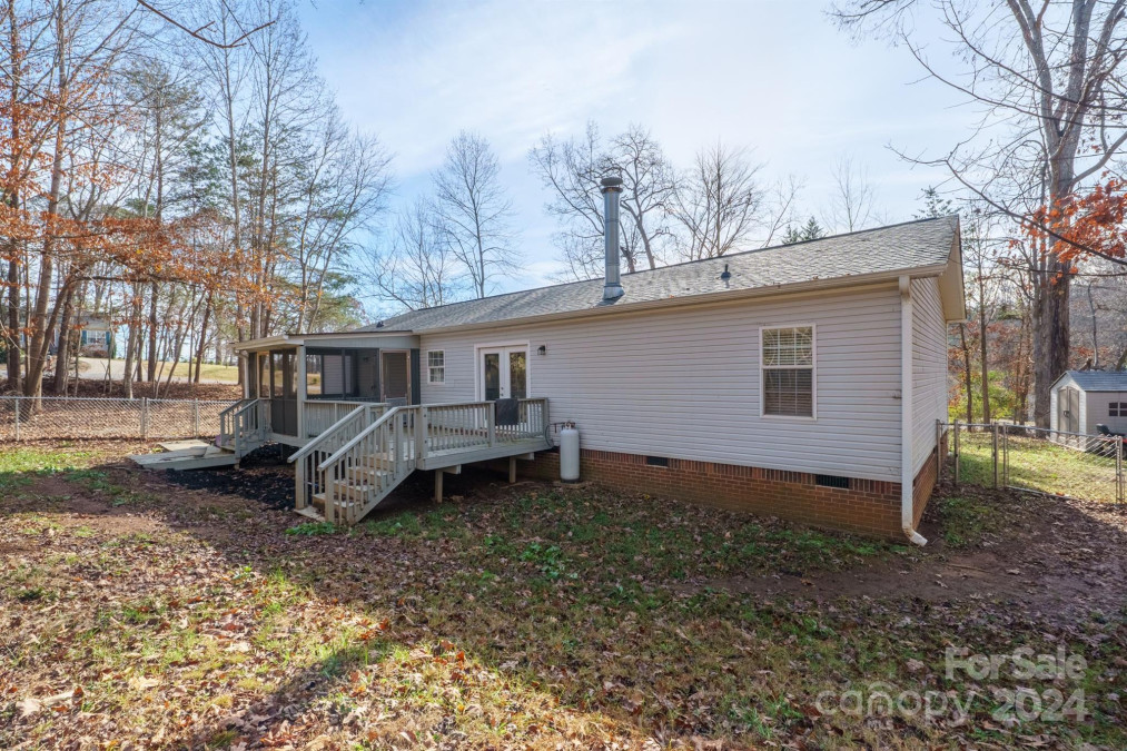 3433 Spinner Ct Sherrills Ford, NC 28673