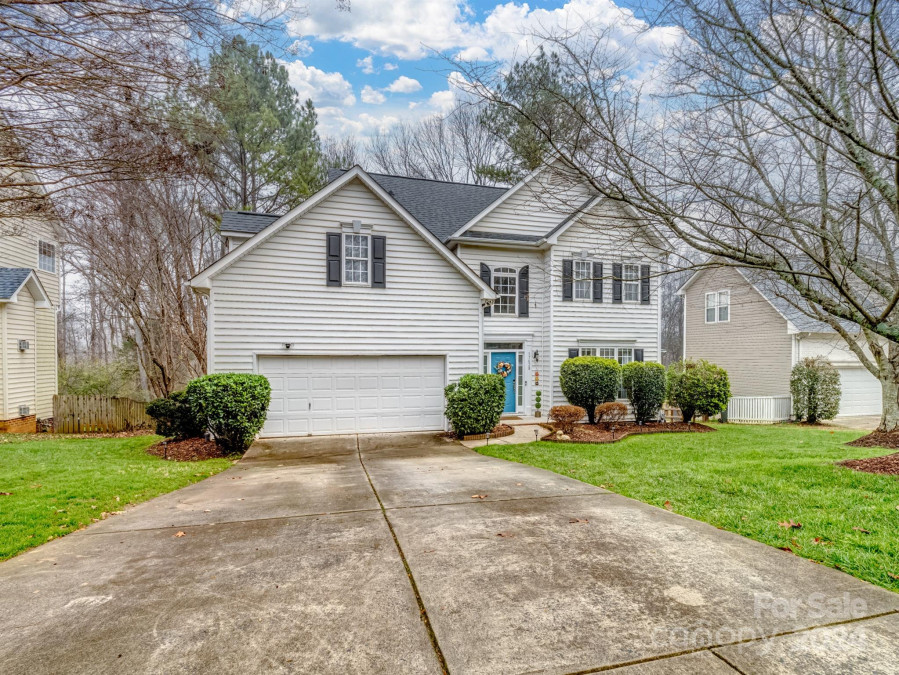 17628 Cambridge Grove Dr Huntersville, NC 28078