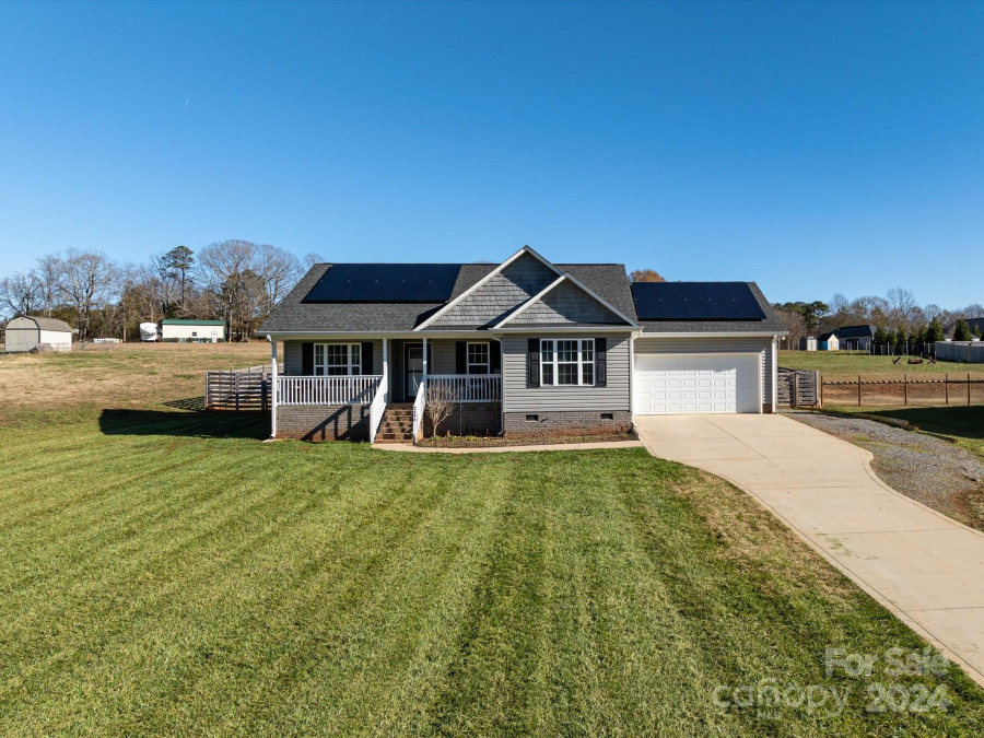 2498 Rock Dam Rd Lincolnton, NC 28092