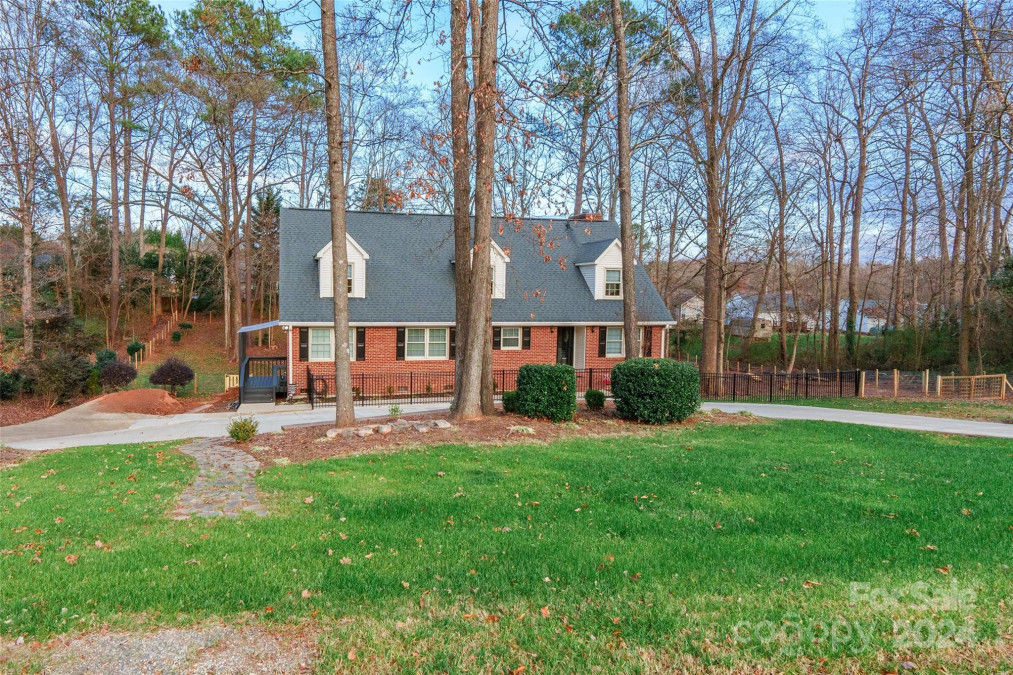 2276 Wintercrest Dr Rock Hill, SC 29732