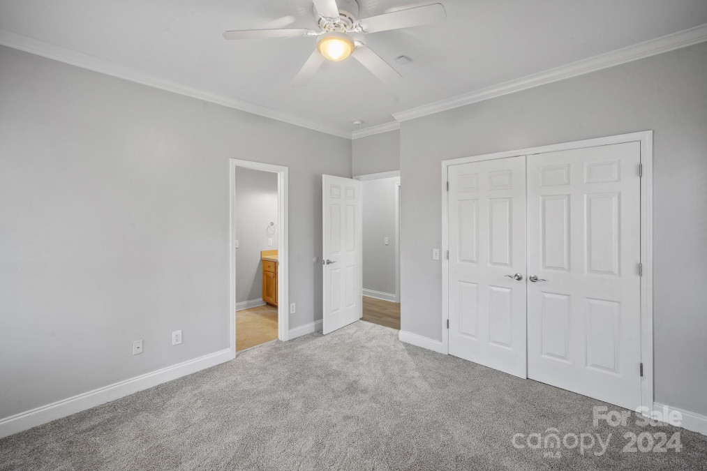 807 Lauras Ln Albemarle, NC 28001