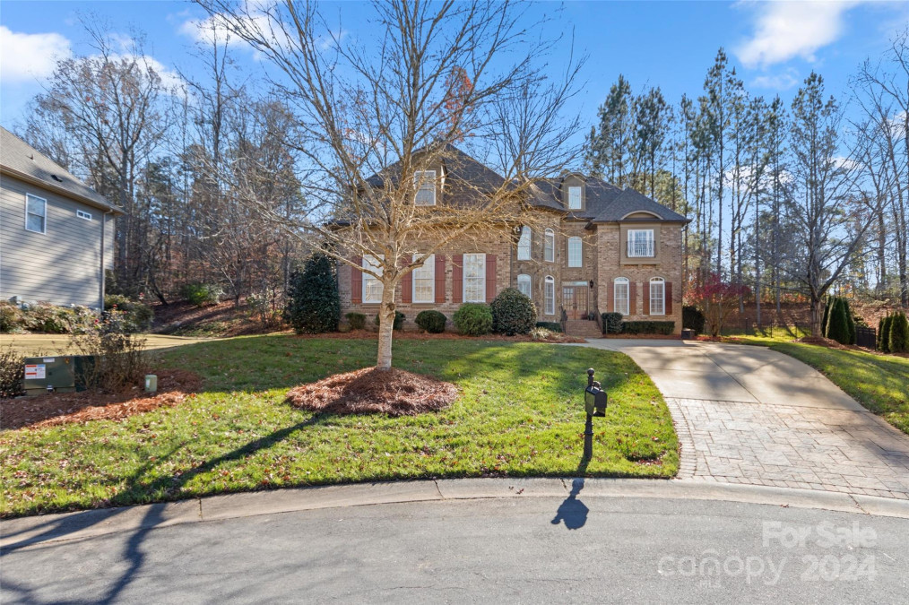 10121 Enfield Ct Fort Mill, SC 29707