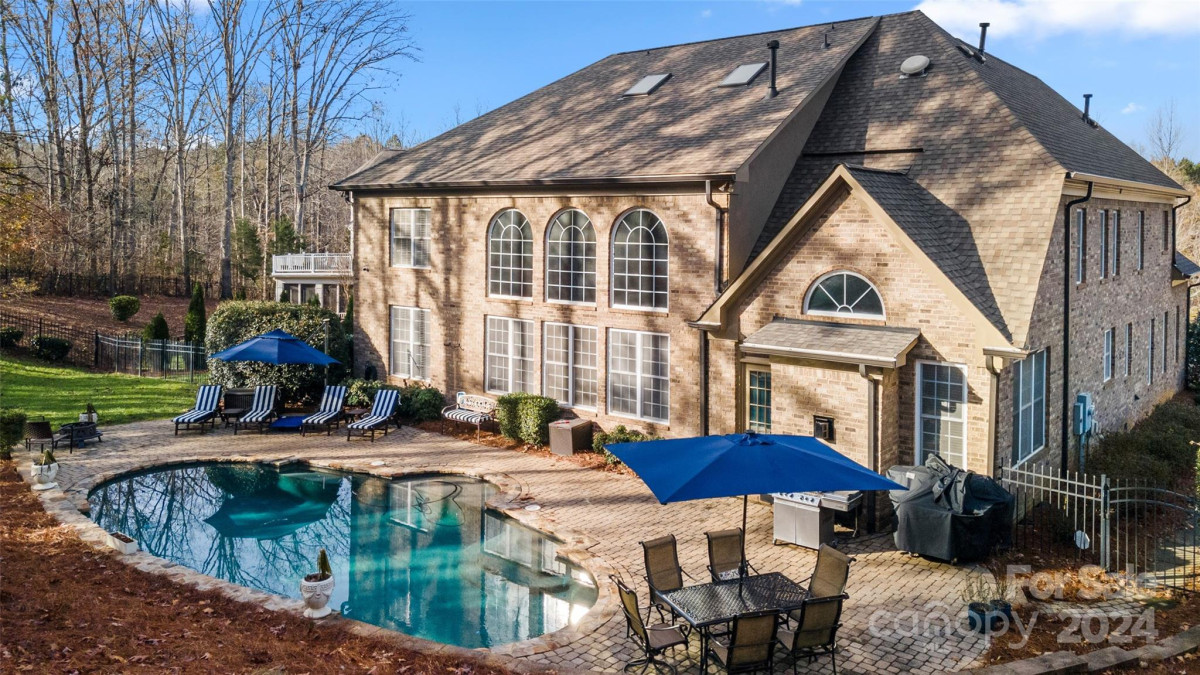 10121 Enfield Ct Fort Mill, SC 29707