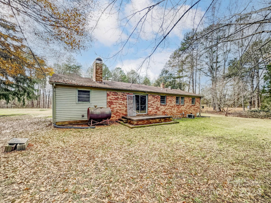 313 Lake Montonia Rd Kings Mountain, NC 28086