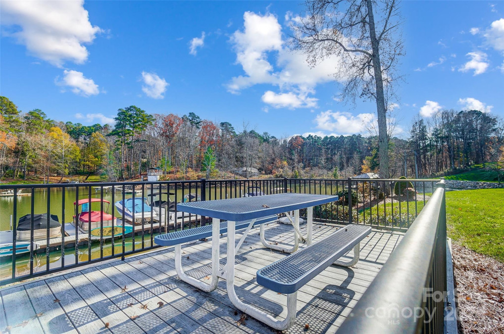 2315 Smith Harbour Dr Denver, NC 28037