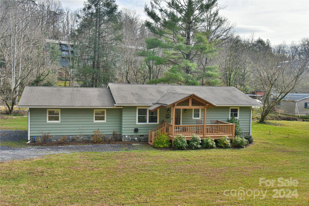 455 New Haw Creek Rd Asheville, NC 28805