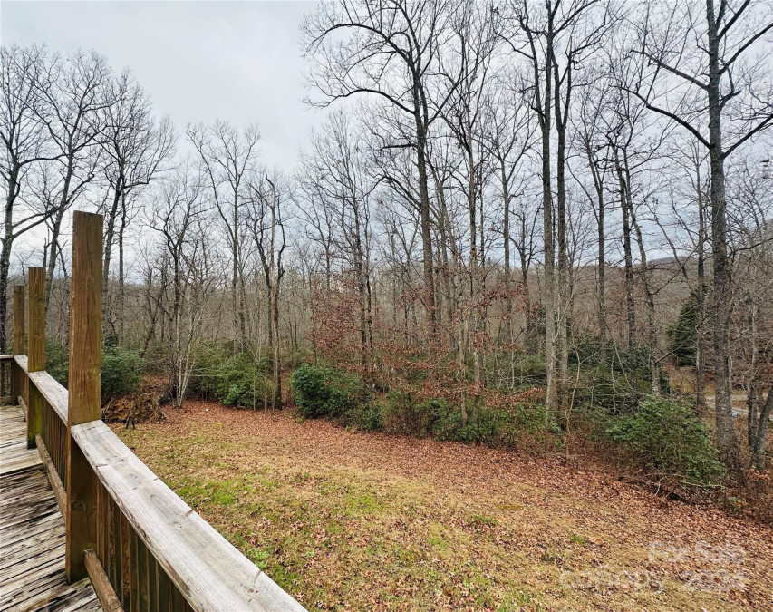 23 Clarks Crossing Way Black Mountain, NC 28711