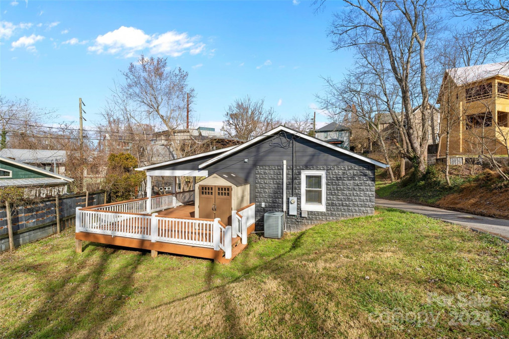 416 Haywood St Asheville, NC 28801