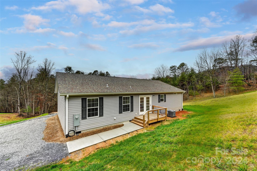 245 Appalachian Way Mars Hill, NC 28754