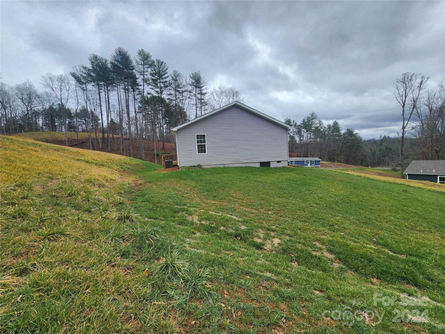 245 Appalachian Way Mars Hill, NC 28754