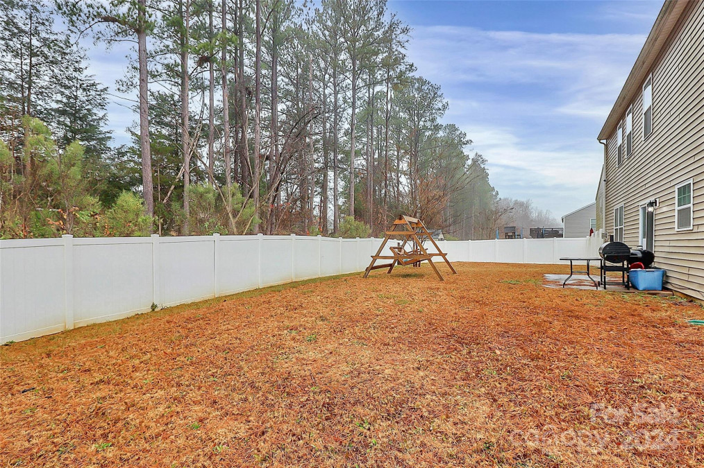 416 Wheat Field Dr Mount Holly, NC 28120