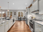 91 Beaumont Dr Hendersonville, NC 28739